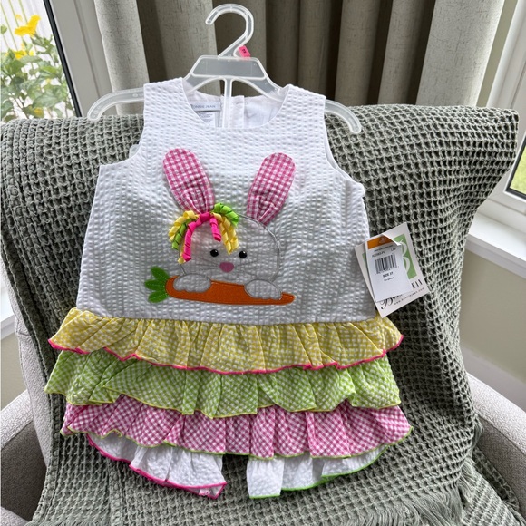 Bonnie Jean Other - Bonnie Jean White Bunny Top Pant Set with Pink Accents